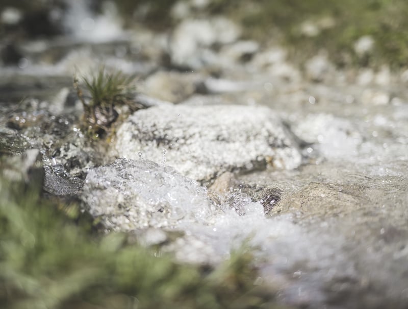 BENE PREZIOSO <br> LA NOSTRA ACQUA