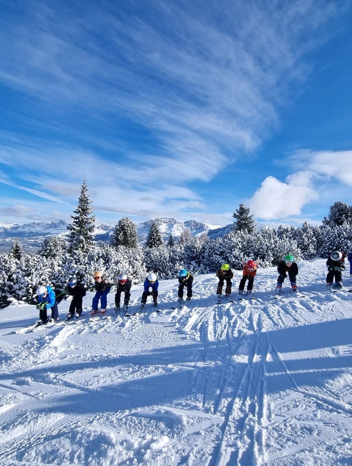 SCHULE TRIFFT <br> WINTERSPORT