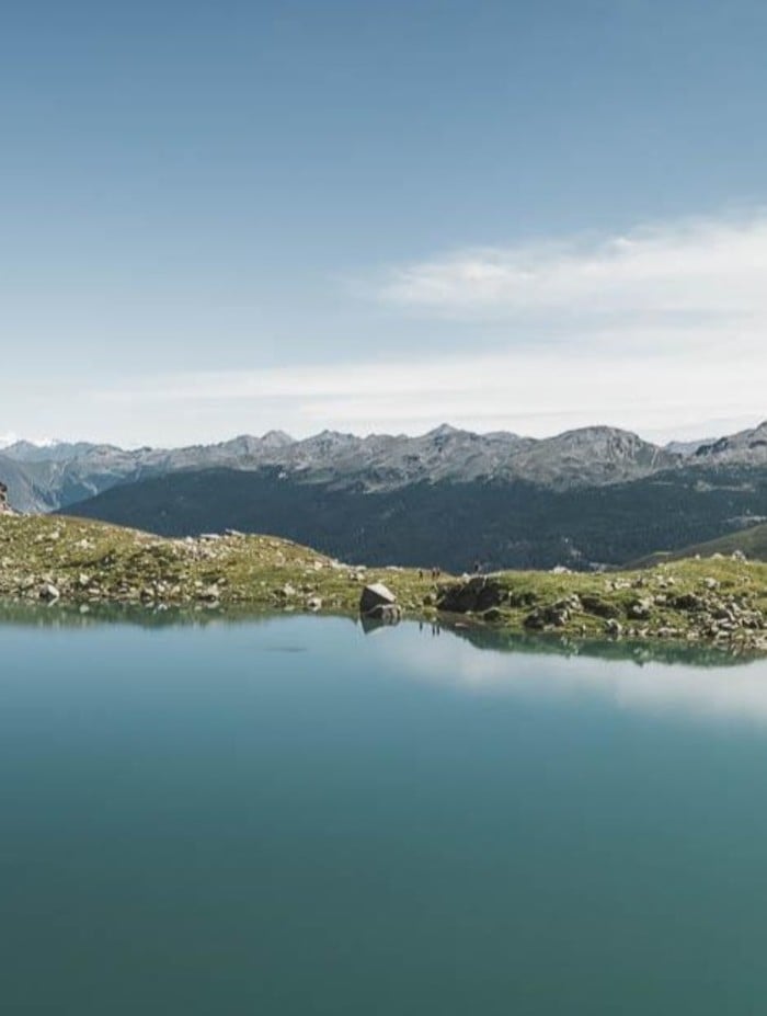 Una nuotata nel lago